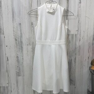 Elegant Nine West White Sleeveless Dress